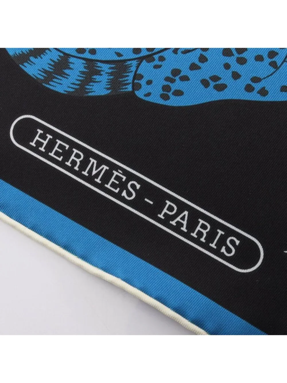 Hermes Scarf Echarpe de Soie les Leopards Silk